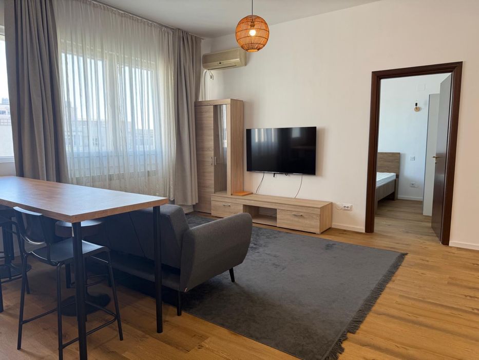 Inchiriez apartament 2 camere Universitate Romana , sector 1
