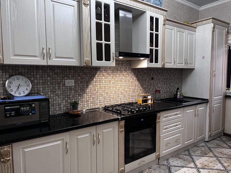 Продам дом с мебелью и техникой