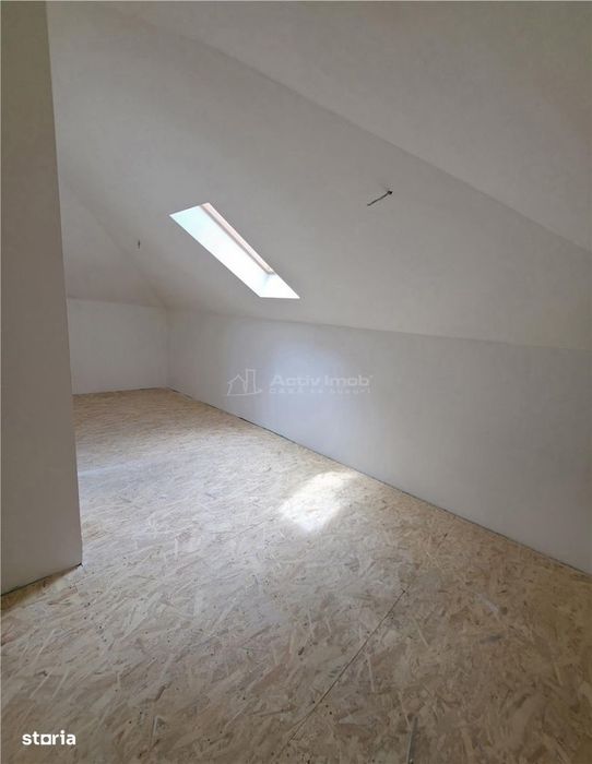 Casa individuala - Tunari - P + M - 5 camere - 2 bai - 165mp - 350mp t