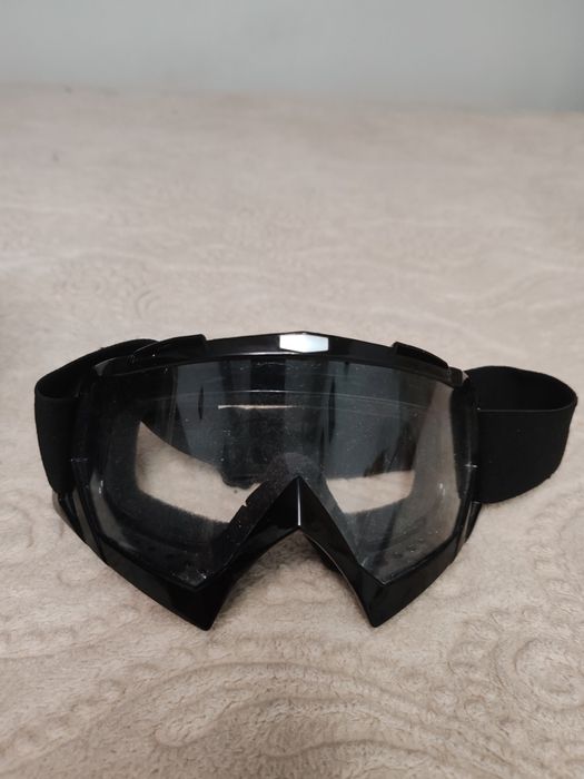 Каска за велосипед, мото,атв,тротинетка Commander