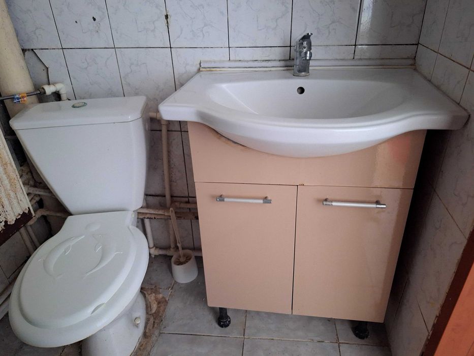 Vand urgent garsoniera Strada Ghiorghe Baritiu nr36 bl.G 120 etaj 3 Campia Turzii