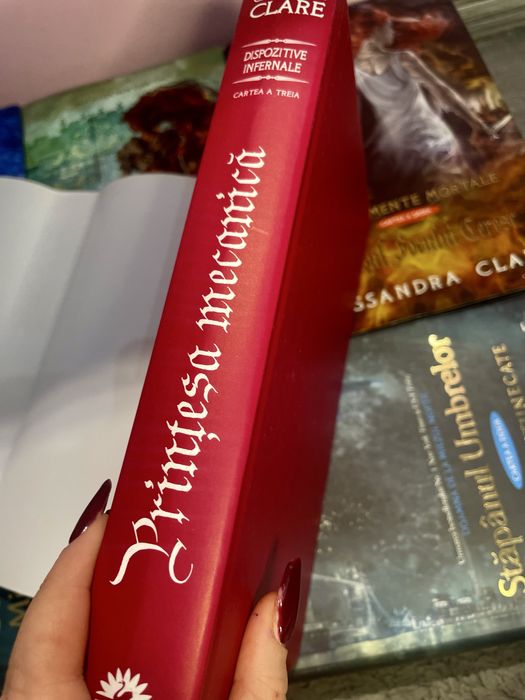 seria dispozitive infernale de cassandra clare