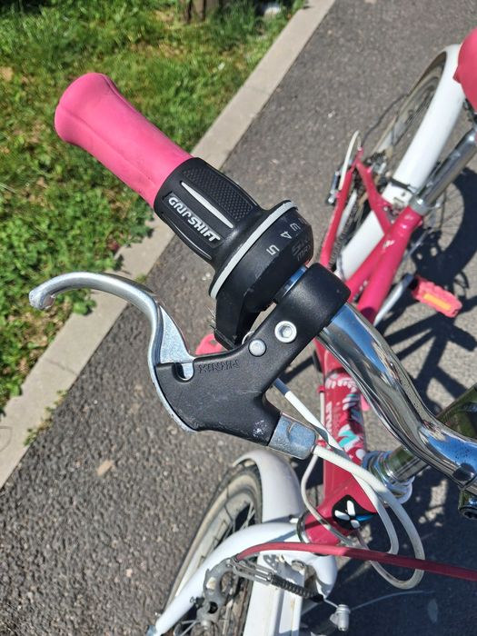 Vand bicicleta Btwin cu rotii 20