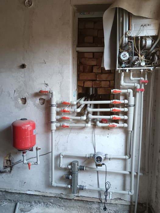 Сантехник  мастер