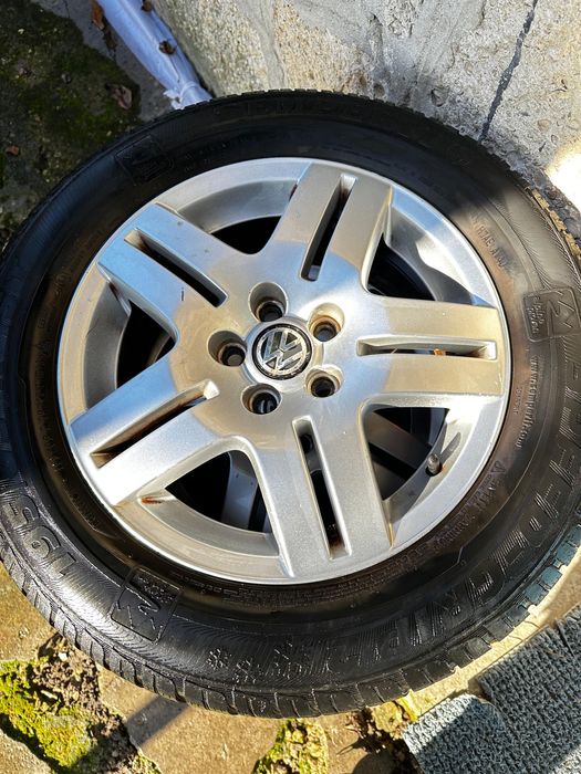 Vand Jante VW pe 15 cu anvelope