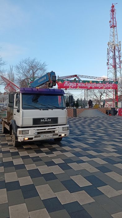 Манипулятор и автовышка