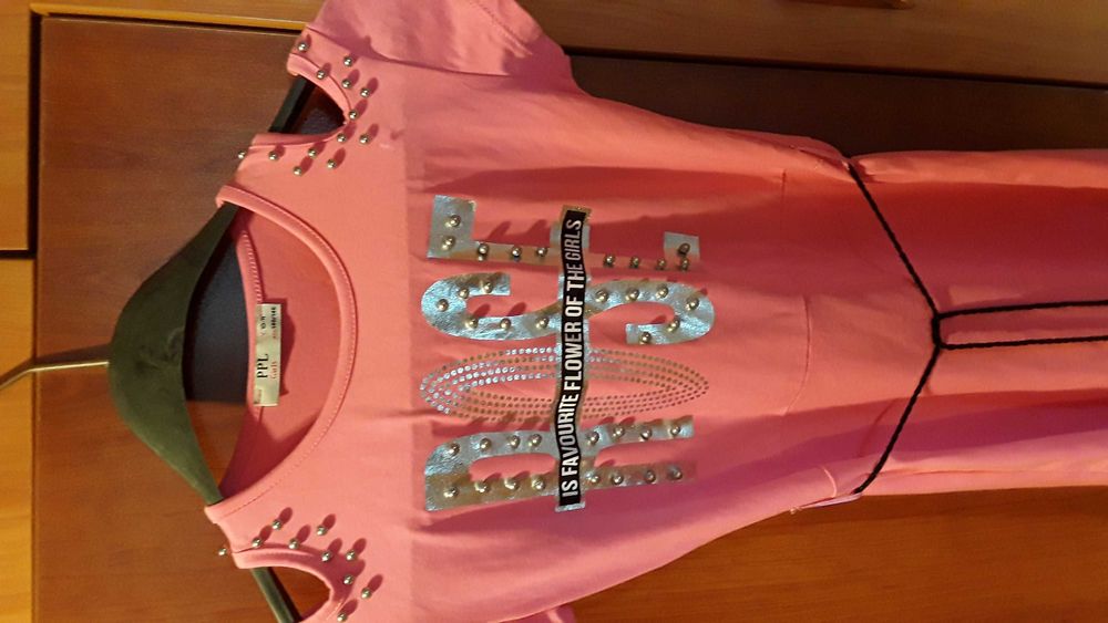 Летни рокли момиче 11 г. плюс лятна шапка 40 лева