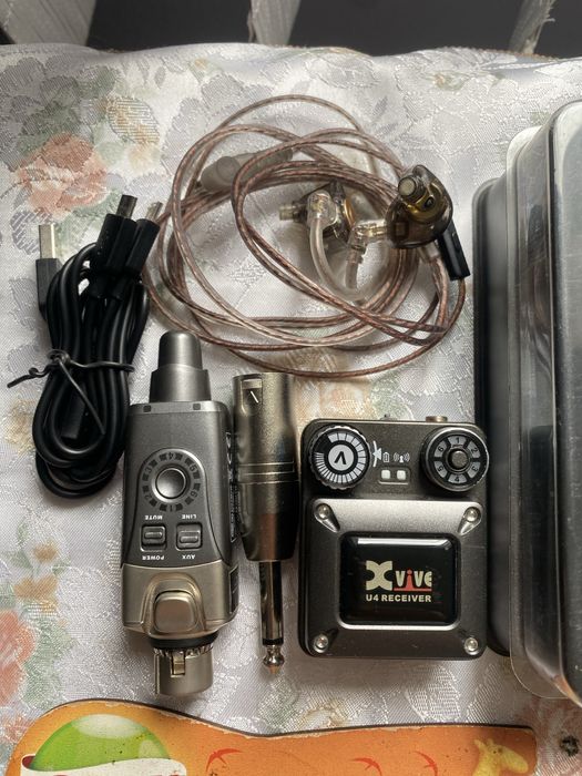 De vinzare Xviveu4 receiver