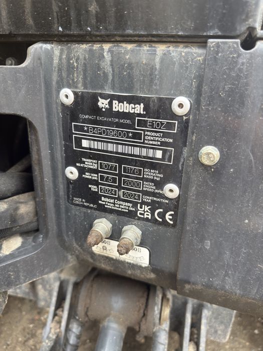 Miniexcavator, Bobcat E 10 z, microexcavator  cu powertilt din 2024