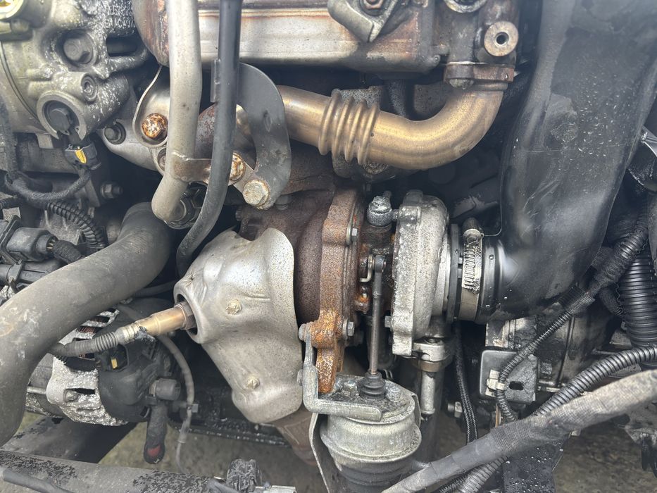 Motor Ooel adtra j Sport Tourer 1.7  DTS   96 kw 131 co