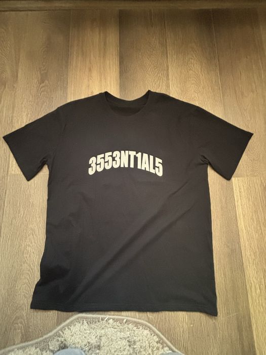 Tricou essentials fear of god m