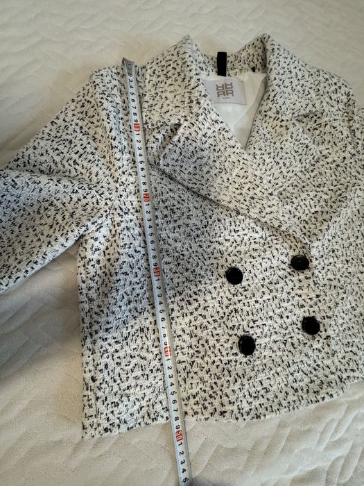 Дамско  късо сако