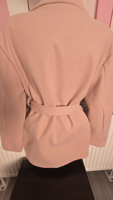 Розово палто Ново