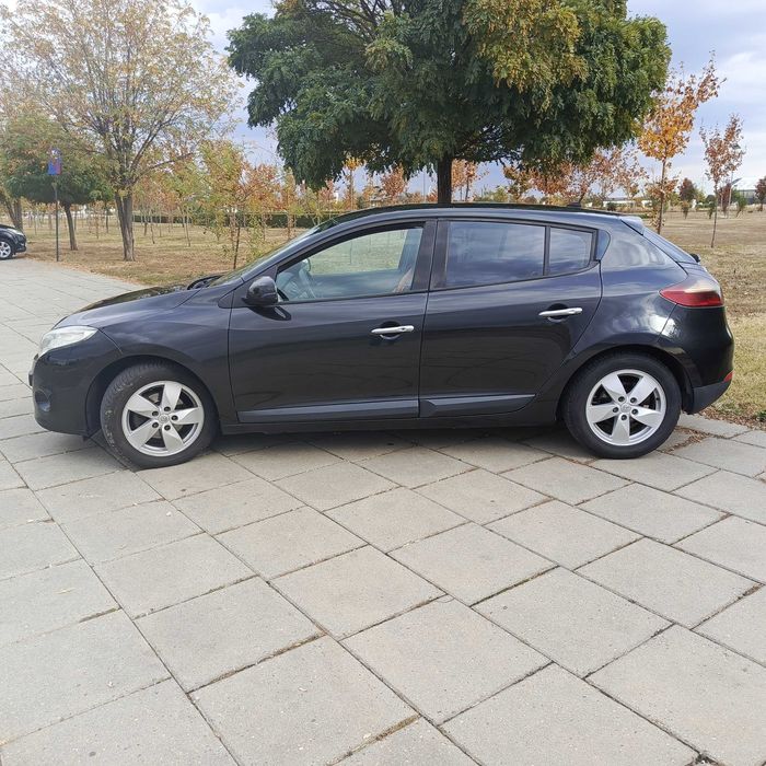 RENAULT Megane 2010 — imagine 5