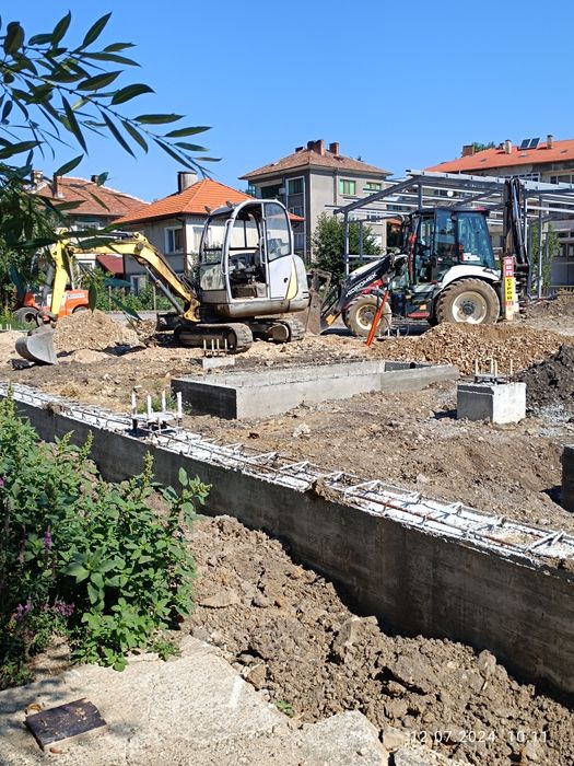 Услуги с багер 9т.