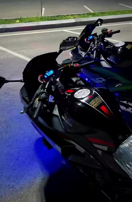 NEW ! 250 kub Sport bike , Bolib tolashga ham bor . Motosikl 250cc