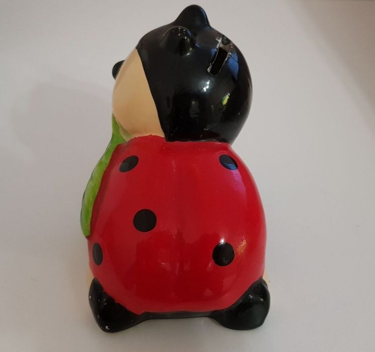 Симпатична Касичка Калинка