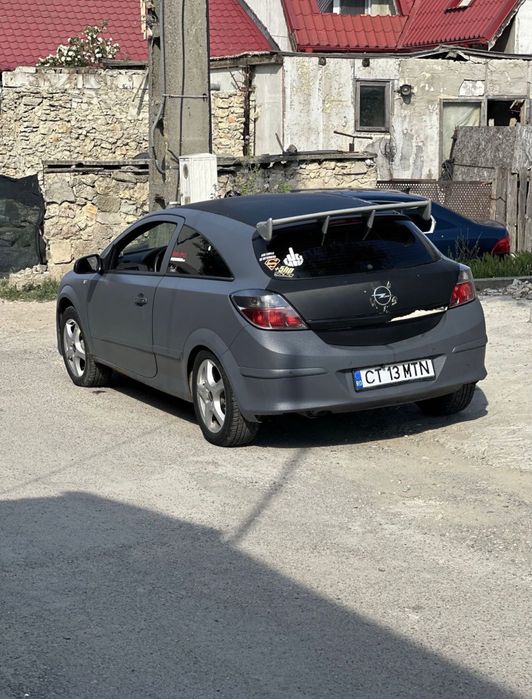 Vând opel Astra h