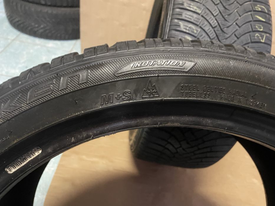 245 40 R19 iarna Falken EuroWinter 98V M+S