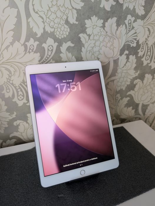 iPad 8 / stare excelenta - iOS 26 - Preț fix  -10,2 inch