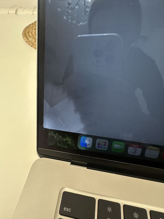 Macbook Air 15 m3 16/256gb