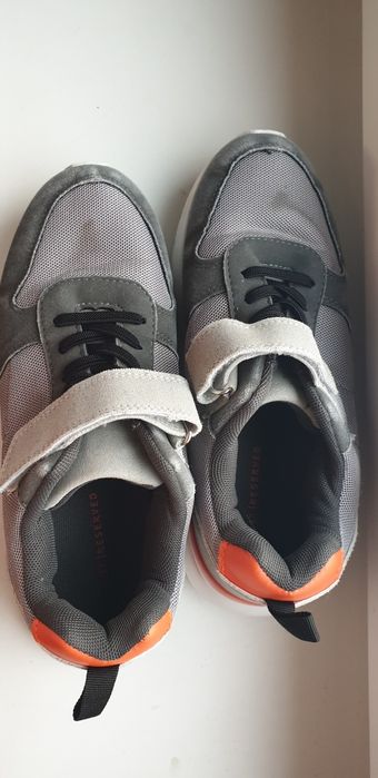 Adidasi sport Rezerved baieti marimea 37