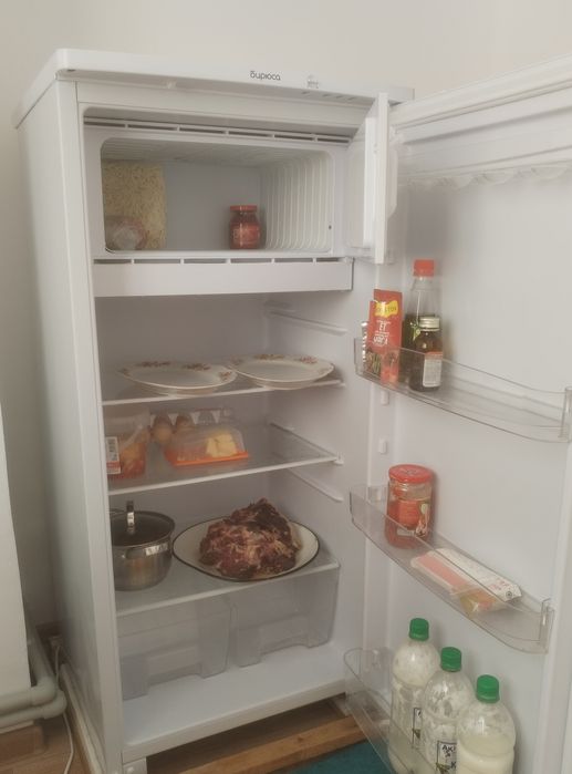 Холодильник продается