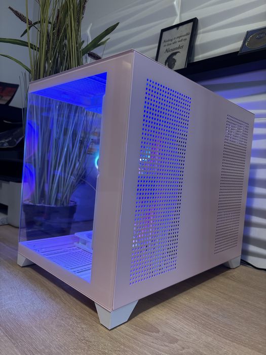 Геймърски компютър Ryzen 5 5600/RX580 8GB/12 Ram/256 ssd/500 hdd/600W