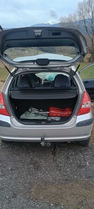 Продавам теглич за Хонда Джаз