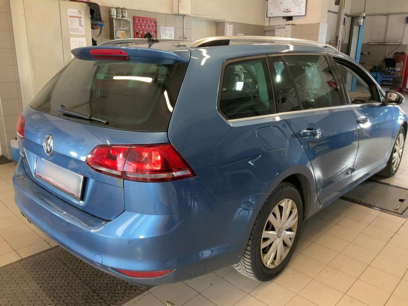 Volkswagen Golf VII 2.0 TDI Highline BlueMotion Tech 2013