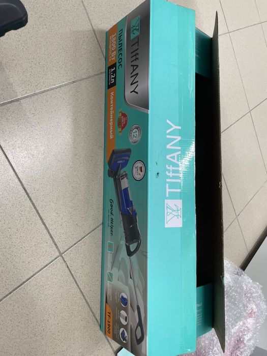 Продам  вертикальный Пылесос TF-1900