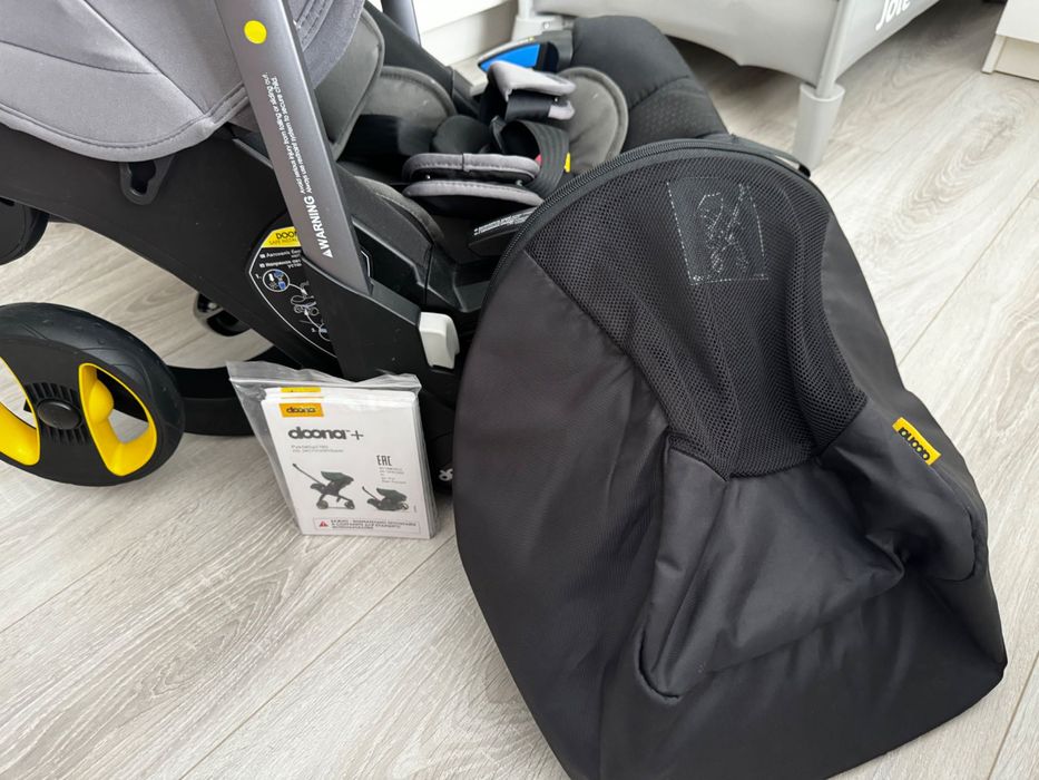 Продам коляску-автолюльку Doona