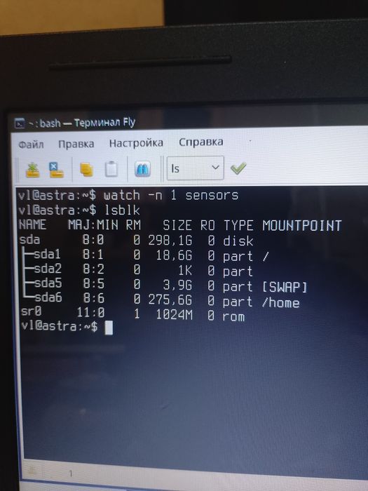 Ноутбук hp , в хорошем состоянии