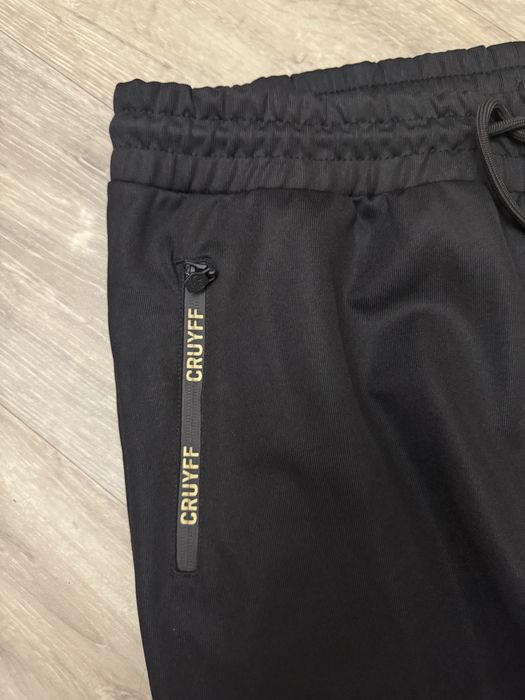 Продам мужское трико