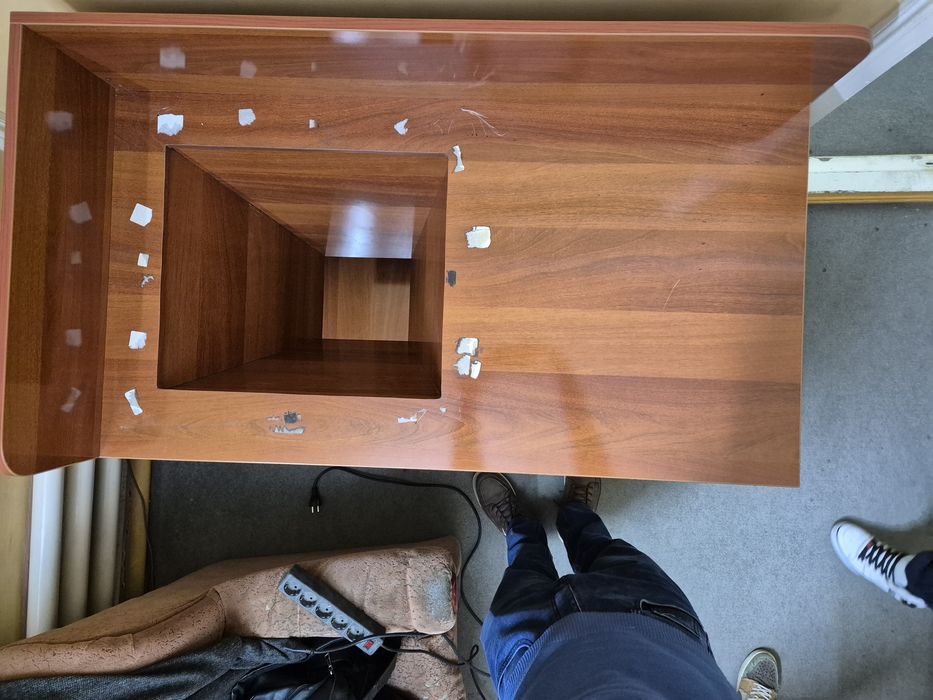 Стол для замены картриджей