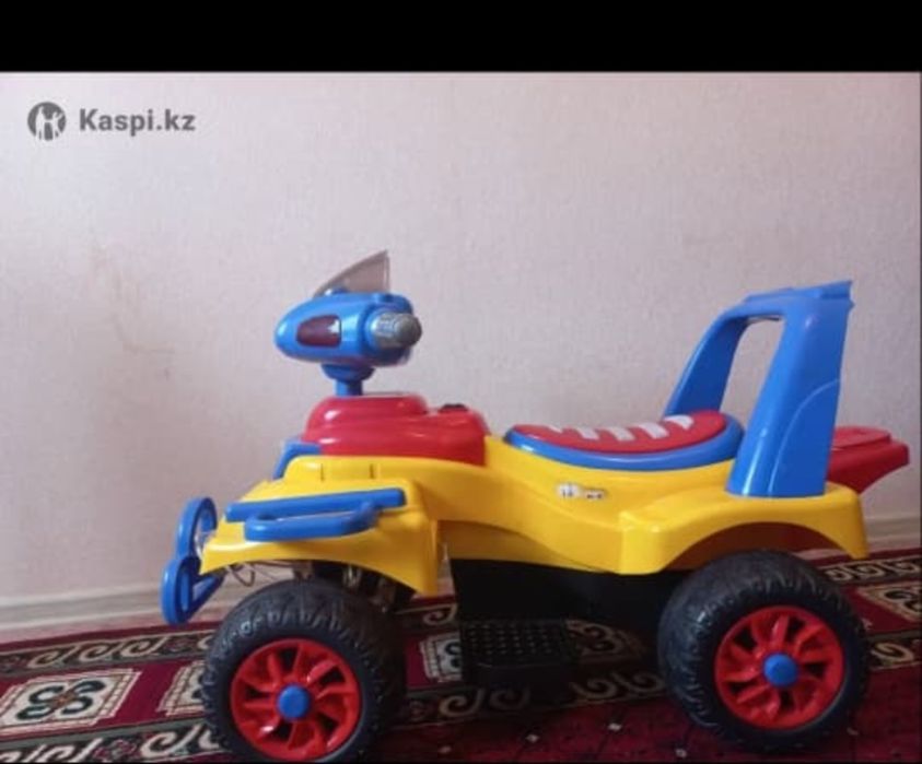 Продам машину игрушечную