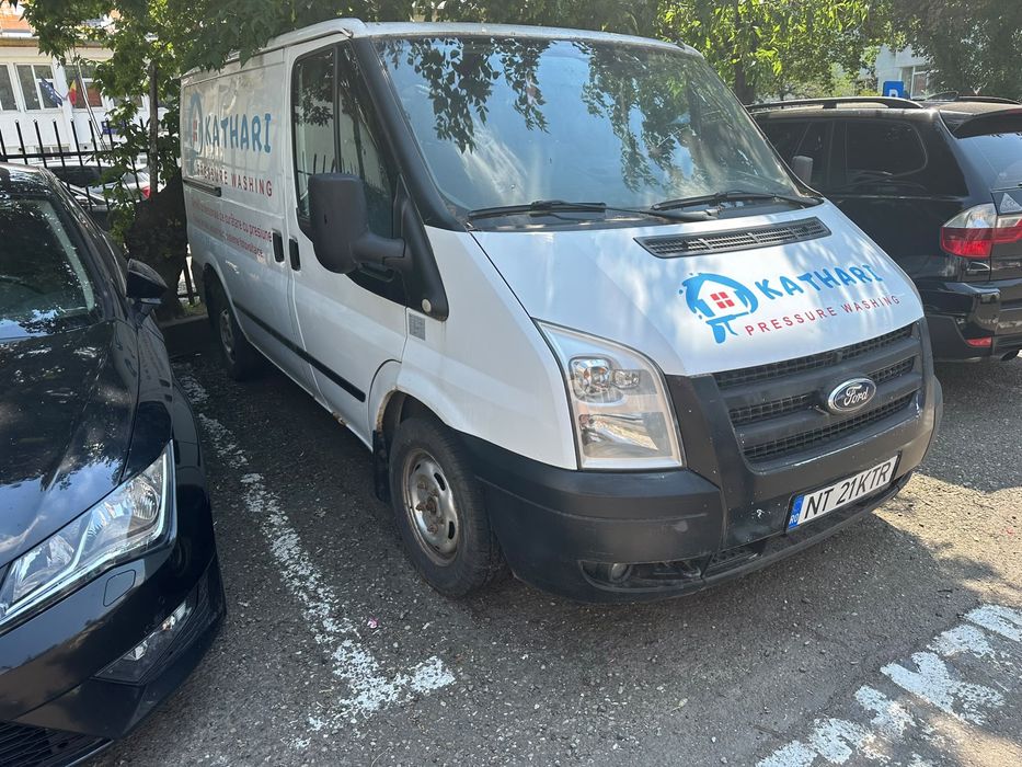 Ford Tranzit 2012