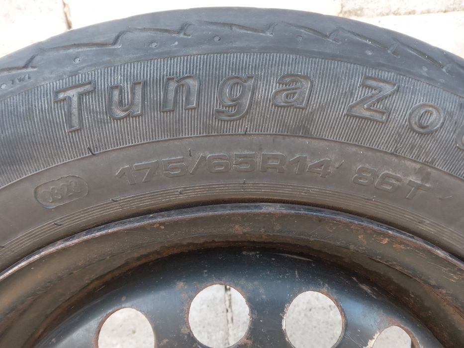 Продам  балоны с дисками в комплекте  R13 , R14 .