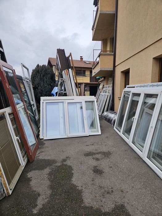 Пвц дограма 5 камерна Ка стъкло 100броя