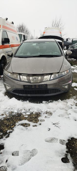 Dezmembrez Honda Civic 5DR 2006 2.2 MOTORINA!