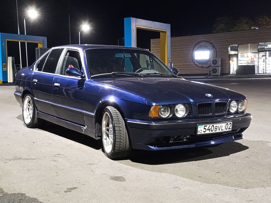Продам  BMW  E34