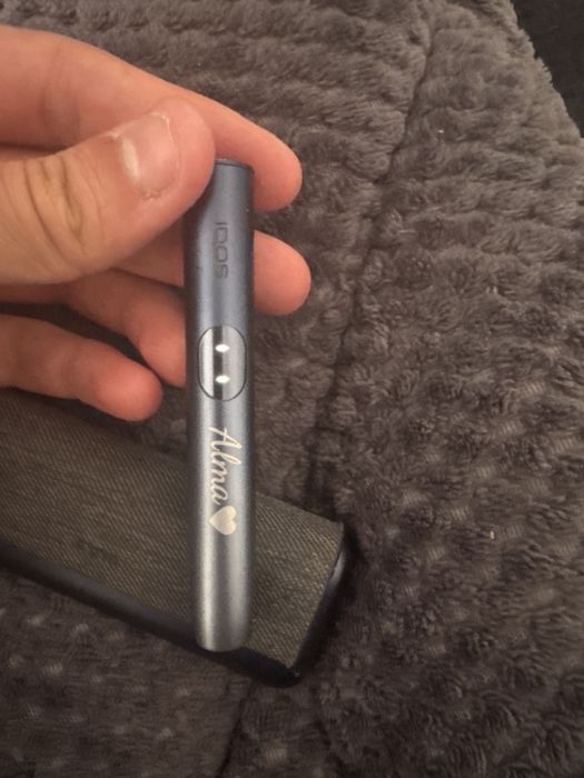 Vand iqos uri premium si normale