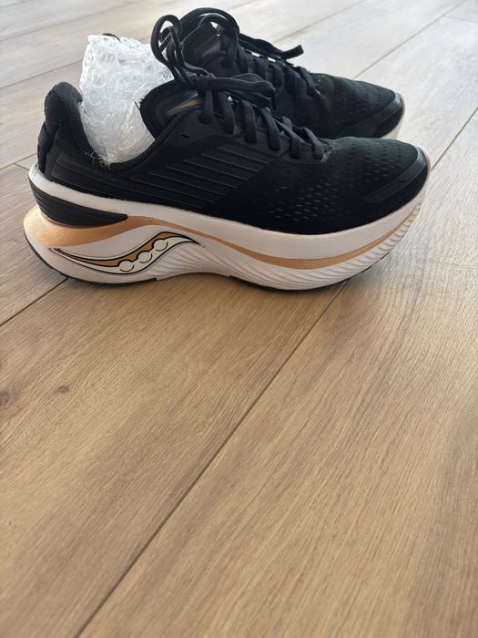 Маратонки Saucony