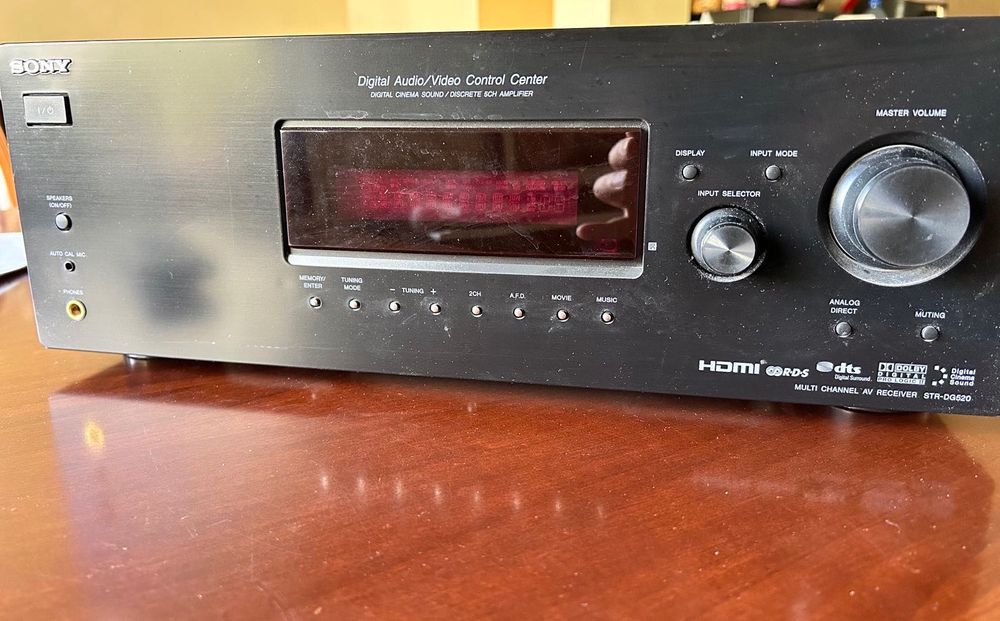 5.1 ресивър Sony STR DG520