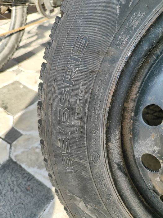 Диск с резиной на 15 разболтовка 5*100