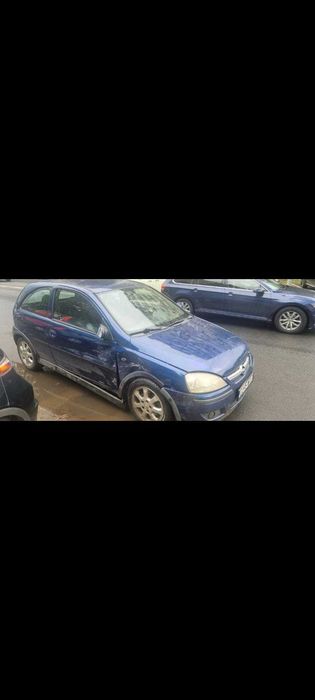 Vand Opel Corsa C 2005 1.7 CDTI pentru Dezmembrari