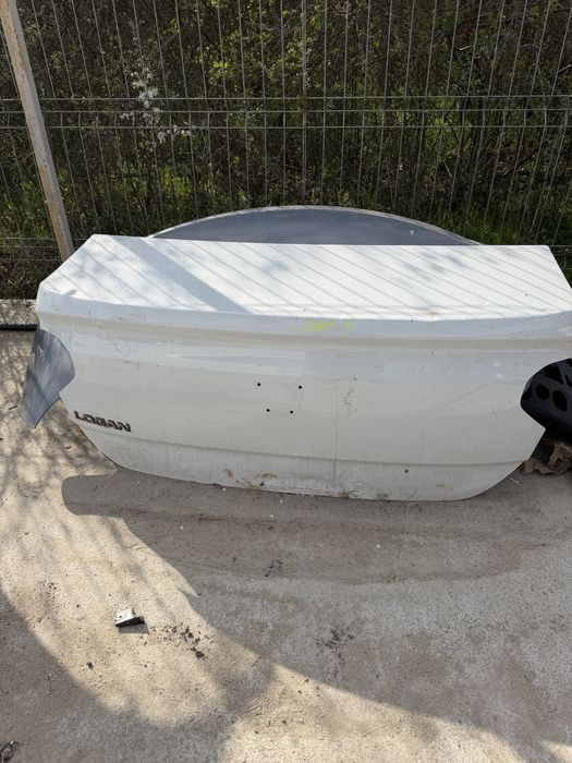 Haion / capota portbagaj Dacia Logan 3 2020/2021/2022