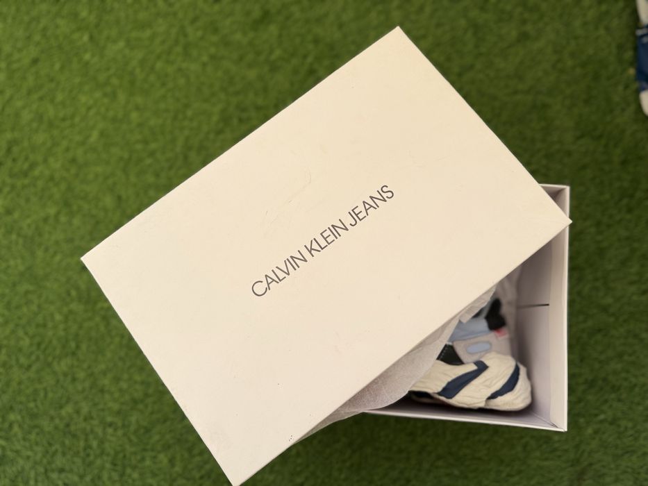 Кокетни дамски маратонки/сникърси Calvin Klein