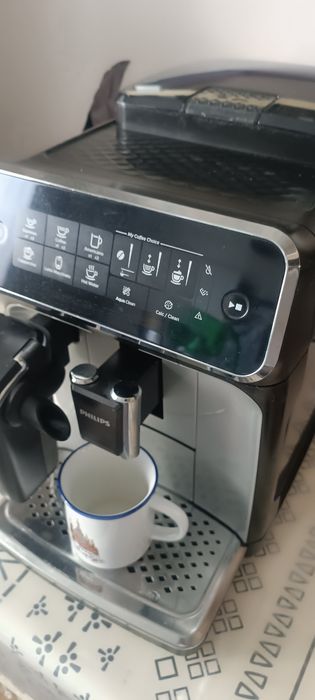 Кофемашина Philips Latte Go