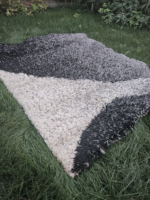 Продам ковёр в отличном состоянии